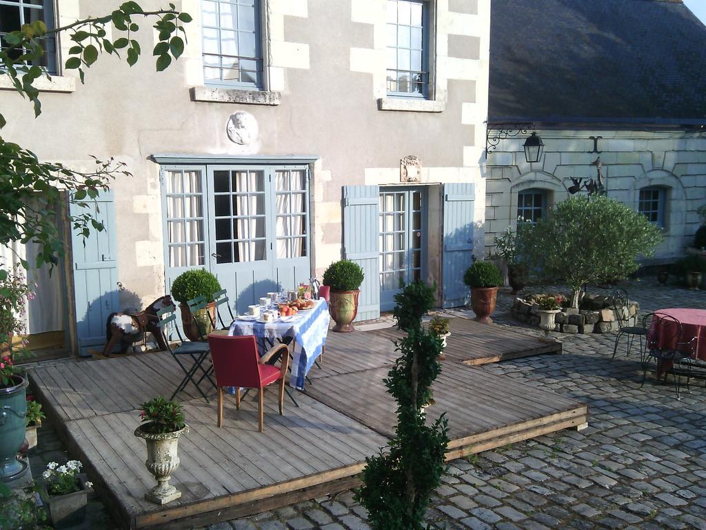 Bed and Breakfast Les Douves Onzain Exterior foto